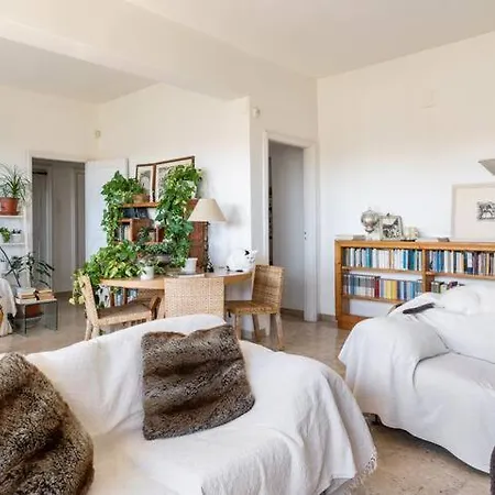 Large E Small Private Bathroom Between Mondello And Old Town! Free Park! Palerme