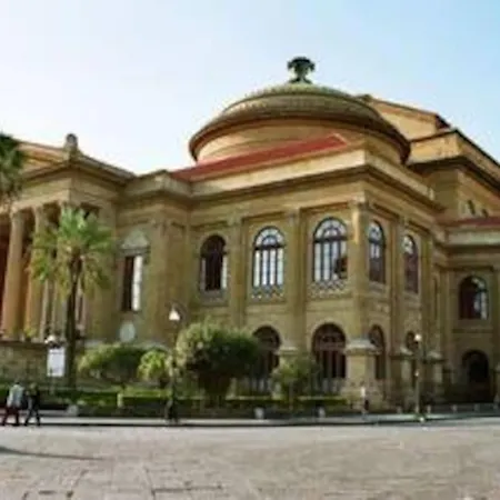 Large E Small Private Bathroom Between Mondello And Old Town! Free Park! Palermo